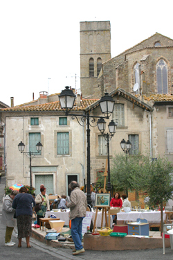 vide-grenier vieux trebes