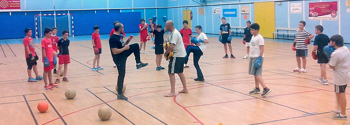 hand-savate-oct2013