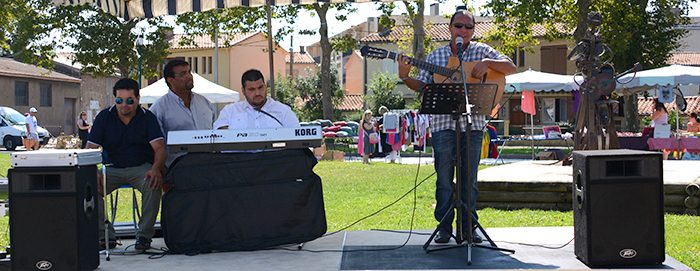 marché-trèbes-gypsie-aout2014