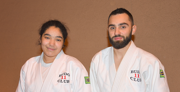 Dounia Nacer et l'un de ses coaches Adrien Pavia